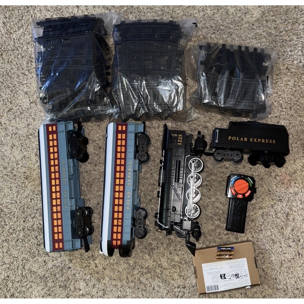 Lionel The Polar Express Train Set - Black (711759) (85pcs)